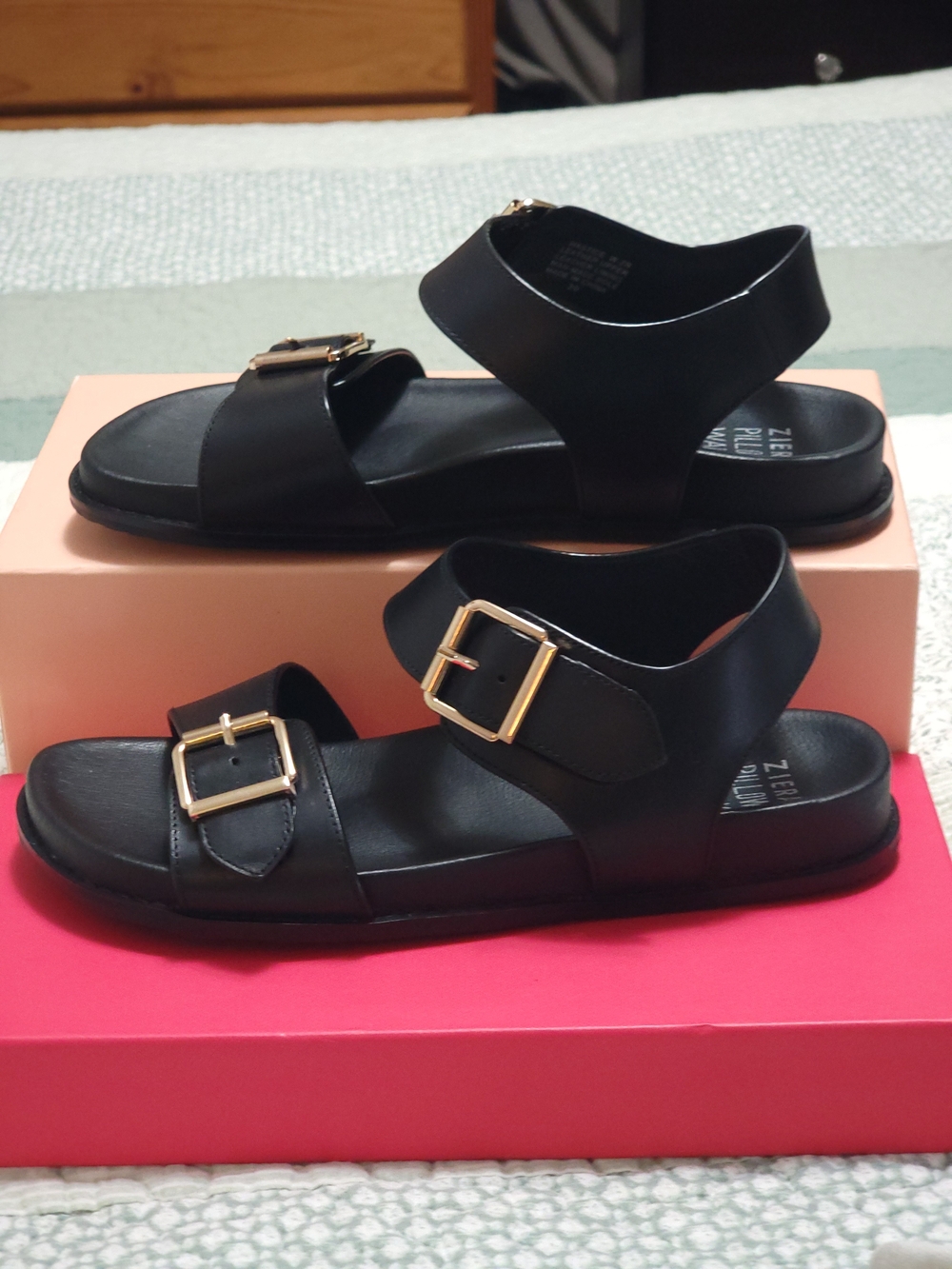 Pillow Walk Black Buckle Sandals - Picture 2 of 5
